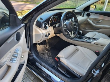 Mercedes Klasa C W205 Kombi Facelifting 1.6 200d 160KM 2019 Mercedes C 200d 2019 Panorama,Virtual, LED, Manual, Bezwypadkowy, VAT 23%, zdjęcie 18