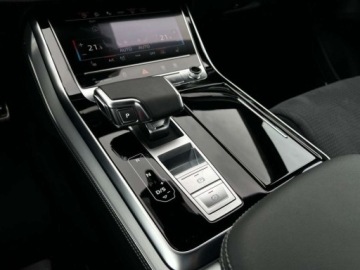 Audi Q8 SUV 3.0 45 TDI 231KM 2024 Audi Q8 VAT23 S line Gwarancja Lasery Dociagi BangOlufsen 3.0, zdjęcie 24