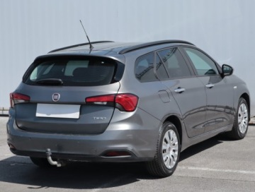 Fiat Tipo II Station Wagon 1.4 T-Jet 120KM 2016 Fiat Tipo 1.4 T-Jet, Klima, Parktronic, zdjęcie 4