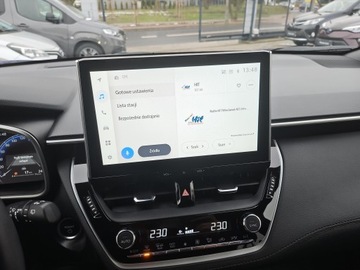 Toyota Corolla XII Hatchback Facelifting 2.0 Hybrid Dynamic Force 196KM 2022 Toyota Corolla Cross 2.0 Hybrid Premiere Edition, zdjęcie 17