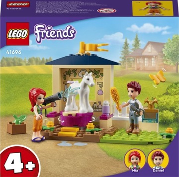 LEGO Friends 41696 Kąpiel dla kucyków w stajni