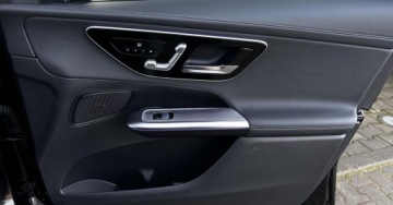 Mercedes GLC C254/X254 Coupe 2.0 200 204KM 2025 Mercedes-Benz GLC Salon PL Rata 1761zl AMG Digital Light Kamera 360 Gwaran, zdjęcie 23