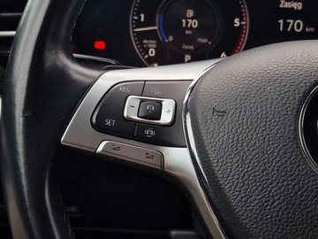 Volkswagen Touareg III SUV 3.0 V6 SCR TDI 286KM 2018 Volkswagen Touareg III 3.0TDI V6 286KM 4x4 8G 1rej, zdjęcie 32