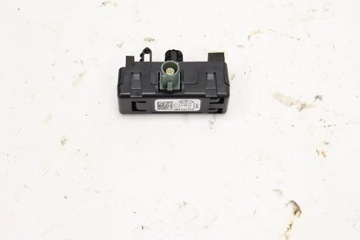 Audi A3 8Y0 wzmacniacz antenowy 5B4035510