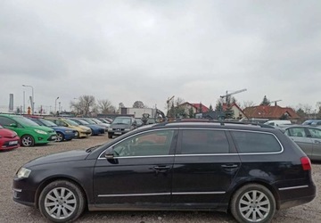 Volkswagen Passat B6 Variant 1.9 TDI PDE 105KM 2007 Volkswagen Passat Volkswagen Passat 1.9 Diesel 105KM, zdjęcie 1