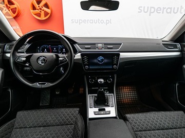 Skoda Superb III Kombi Facelifting 2.0 TDI SCR 150KM 2022 SKODA Superb 2.0 TDI Ambition Combi 150KM 2022, zdjęcie 8