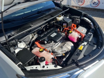 Toyota RAV4 IV MPV Facelifting 2.5 Hybrid 197KM 2017 Toyota RAV4 Toyota RAV 4 IV XENONYLEDYKamera cofania Bezwypadkowa 2.5, zdjęcie 30