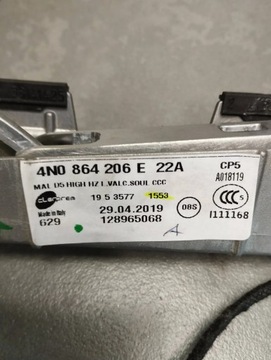 AUDI A8 4N D5 LOKETNÍ OPĚRKA KŮŽE 4N0864206E