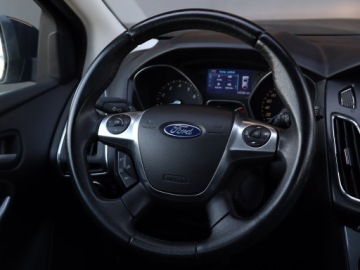 Ford Focus III Kombi Facelifting 1.0 EcoBoost 125KM 2014 Ford Focus 1.0 EcoBoost, Klima, Klimatronic, zdjęcie 18