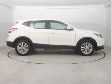 Nissan Qashqai II Crossover 1.2 DIG-T 115KM 2014 Nissan Qashqai 1.2 DIG-T, Salon Polska, zdjęcie 5