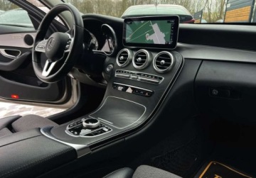 Mercedes Klasa C W205 Kombi Facelifting 2.0 220d 194KM 2019 Mercedes-Benz Klasa C lift AUTOMAT 195KM LED perfekcyjny navi kamera, zdjęcie 17