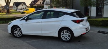 Opel Astra K Hatchback Facelifting 1.2 Turbo 110KM 2021 Opel Astra K Edition 1.2 Turbo 110ps 108tys km serwis Gwarancja, zdjęcie 29