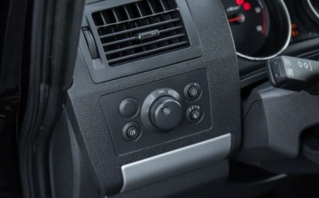 Opel Zafira B 1.7 CDTI ecoFLEX 110KM 2011 Opel Zafira 1.7CDTI 110KM Lift Alu Pdc Clima 7os Serwis Gwarancjia 1.7, zdjęcie 16