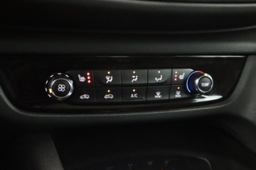 Opel Insignia II Sports Tourer 2.0 CDTI 170KM 2018 Opel Insignia 2.0 CDTI, 167 KM, Navi, Klima, zdjęcie 15