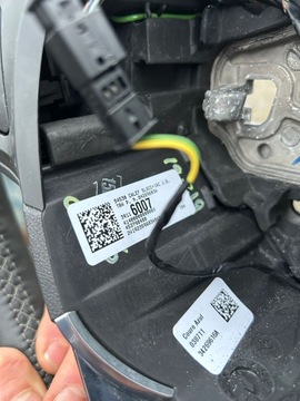 OPEL CORSA E 3 DVEŘE 1.4 BENZÍN VOLANT VYHŘÍVANÁ 3426903A
