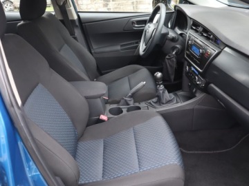 Toyota Auris II Hatchback 5d Valvematic 130 132KM 2014 Toyota Auris 1.6 Valvematic, Salon Polska, zdjęcie 8