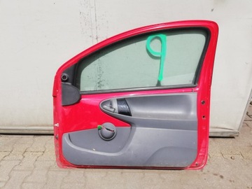 DVEŘE PRAVÉ CITROEN C1 PEUGEOT 107 AYGO 3