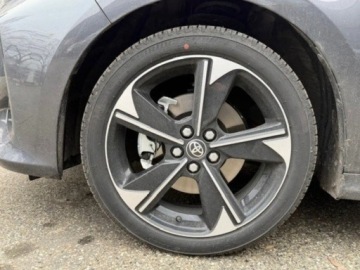 Toyota Yaris IV Hatchback Facelifting 1.5 Hybrid Dynamic Force 130KM 2026 Od ręki - Executive 1.5 Hybrid 130KM | Podgrzewane fotele!, zdjęcie 13