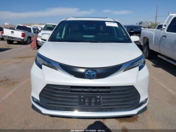 Toyota Sienna III 2022 Toyota Sienna XLE 2022 2.5l 2.5 Hybryda 189KM, zdjęcie 7