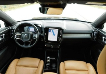 Volvo XC40 2021 Volvo XC 40 2.0T INSCRIPTION Bezowa Skora BLiS 2.0 Benzyna 197KM, zdjęcie 5
