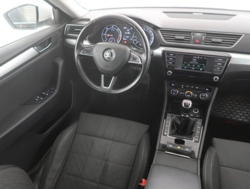 Skoda Superb III Liftback 2.0 TDI 150KM 2016 Skoda Superb 2.0 TDI, Salon Polska, Xenon, zdjęcie 6