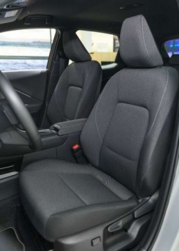 Lexus LBX 1.5 Hybrid 136KM 2024 Lexus LBX LBX 1.5 Hybrid 1.5 Hybryda 136KM, zdjęcie 4