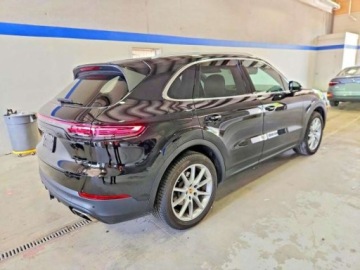 Porsche Cayenne III 2023 Porsche Cayenne Base 2023 3.0 Benzyna 335KM, zdjęcie 3