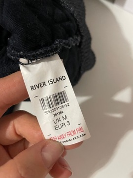 KURTKA RIVER ISLAND CZERŃ OCIEPLANA BEJSBOLÓWKA