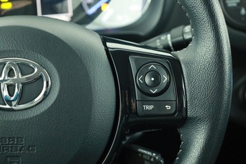 Toyota Yaris III Hatchback 5d Facelifting 2017 1.5 Hybrid 100KM 2018 Toyota Yaris 1.5 Hybrid, Salon Polska, Serwis ASO, zdjęcie 17