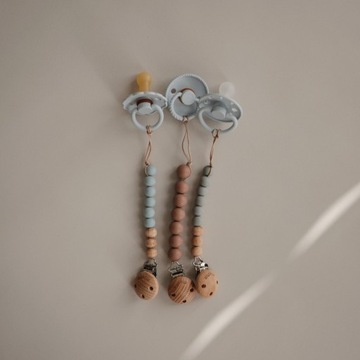 Силиконовая соска FRIGG Rope 0м+ Голубая пудра