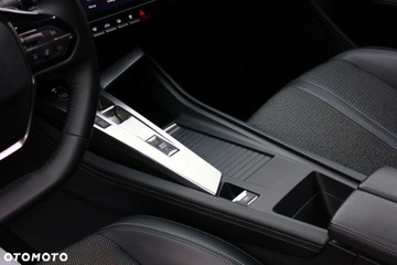 Peugeot 2022 Peugeot 308 Peugeot 308 1.5 BlueHDi Allure SampS EAT8 1.5 Diesel 130KM, zdjęcie 27