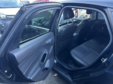 Ford Focus III Hatchback 5d 1.0 EcoBoost 125KM 2012 Ford Focus Bogate wyposażenie 2012, zdjęcie 16