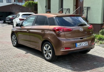 Hyundai i20 II Coupe 1.2 MPI 84KM 2016 Hyundai i20 1,2 85KM KLIMA Tempomat As. Pasa Bezwypadkowy Super stan, zdjęcie 3