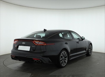 Kia Stinger Liftback 2.0 T-GDI 255KM 2017 Kia Stinger 2.0 T-GDI, Salon Polska, Serwis ASO, zdjęcie 4