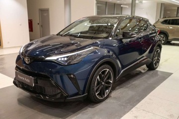 Toyota C-HR I Crossover Facelifting 1.8 Hybrid 122KM 2023 Toyota C-HR 1.8 Hybrid GPF GR Sport 1.8 Hybryda 122KM, zdjęcie 9