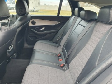 Mercedes Klasa E W213 Kombi 2.0 220d 194KM 2016 Mercedes E 220 2.0d 194KM W213 Automat Raty, zdjęcie 17