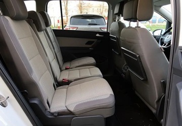 Volkswagen Touran III 1.5 TSI EVO 150KM 2020 Volkswagen Touran Salon Polska, ASO, PDC, Navi, Climatronic, DSG, FVAT23, zdjęcie 13