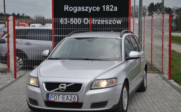 Volvo V50 1.6 DRIVe 109KM 2010 Volvo V50 1.6D 109KM - Climatronic - Multifunk...