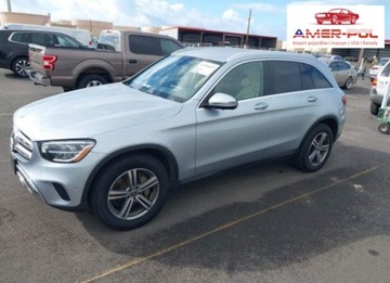 Mercedes GLC C253 2021 Mercedes-Benz GLC 2021, 2.0L, od ubezpieczalni 2.0 Benzyna 255KM