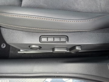 Cupra Leon II Sportstourer Facelifting 2.0 TDI 150KM 2026 Cupra Leon Sportstourer 2.0 TDI 150 KM 7-biegowa a, zdjęcie 12