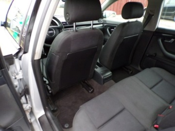 Audi A4 B6 Avant 1.6 i 102KM 2002 Audi A4 Avant Klimatronic /1,6 MPI /2003, zdjęcie 17