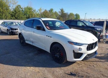 Maserati Levante 2021 Maserati Levante 2021, 3.0L, 4x4, od ubezpieczalni 3.0 Benzyna 345KM, zdjęcie 7