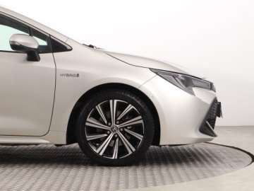 Toyota Corolla XII 2021 Toyota Corolla 2.0 Hybrid, Salon Polska, zdjęcie 14