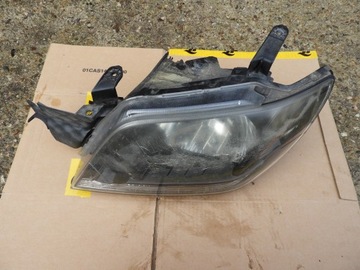 LAMPA PRZÓD MITSUBISHI OUTLANDER 1 I 03-08r. LEWA OE EUROPA =