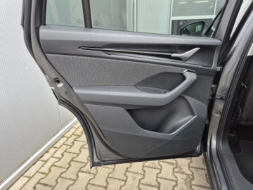 Skoda Kodiaq II SUV 1.5 TSI mHEV 150KM 2026 Skoda Kodiaq Kodiaq Drive 1,5 TSI 150 KM z placu 7, zdjęcie 17