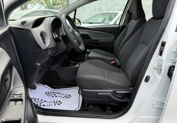 Toyota Yaris III Hatchback 5d Facelifting 2017 1.5 Dual VVT-iE 111KM 2019 Toyota Yaris salon Polska, FV-VAT 23, 1 rej 2020 r., lakier fabryczny 1.5, zdjęcie 9