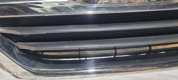 MASKA MŘÍŽKA PEUGEOT 2008 I