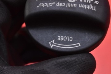 КРЫШКА ТОПЛИВОБАЛКА BMW F30 F31 11-16