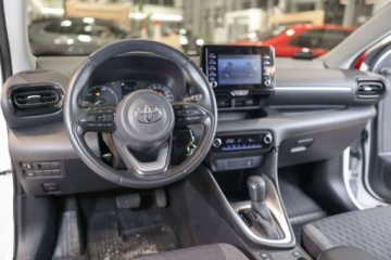 Toyota 2021 Toyota Yaris Hybrid 1.5 Comfort 1.5 Hybryda 92KM, zdjęcie 33