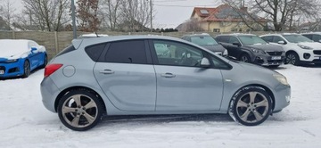 Opel Astra J Hatchback 5d 1.7 CDTI ECOTEC 110KM 2010 Opel Astra Jeden Właściciel Zarejestrowany 1.7, zdjęcie 12